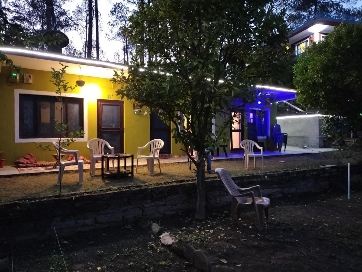 Le Jardin Almora Hotel ภายนอก รูปภาพ