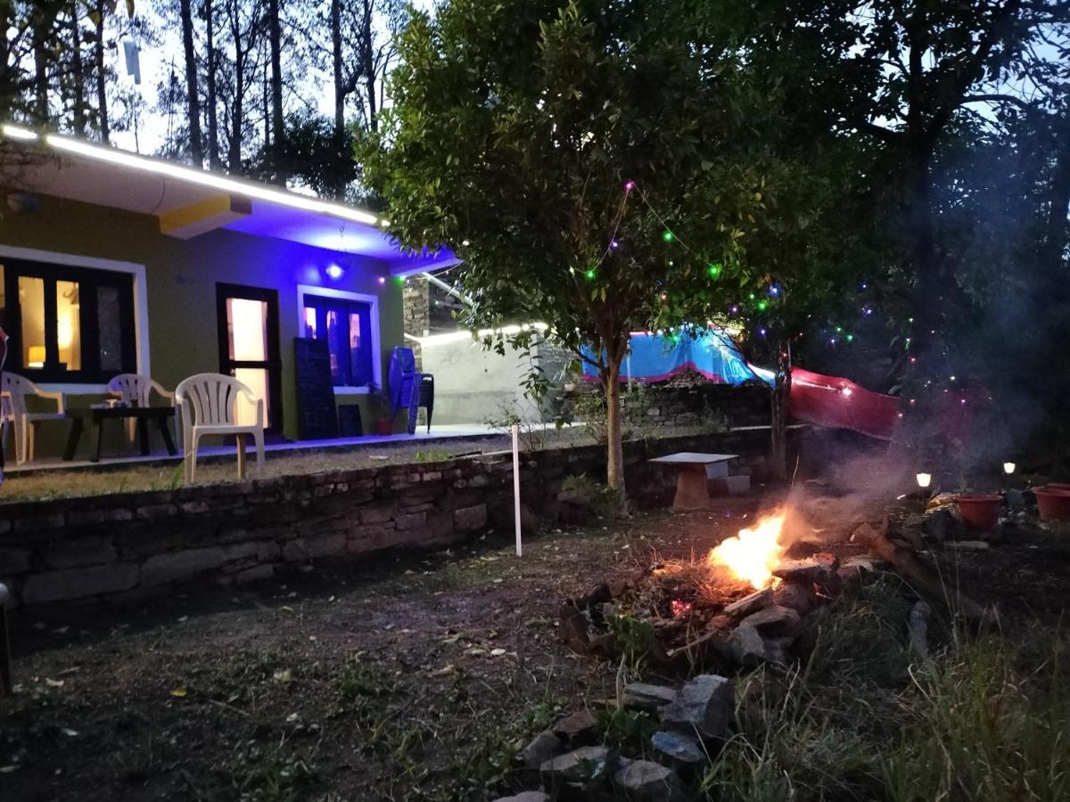 Le Jardin Almora Hotel ภายนอก รูปภาพ